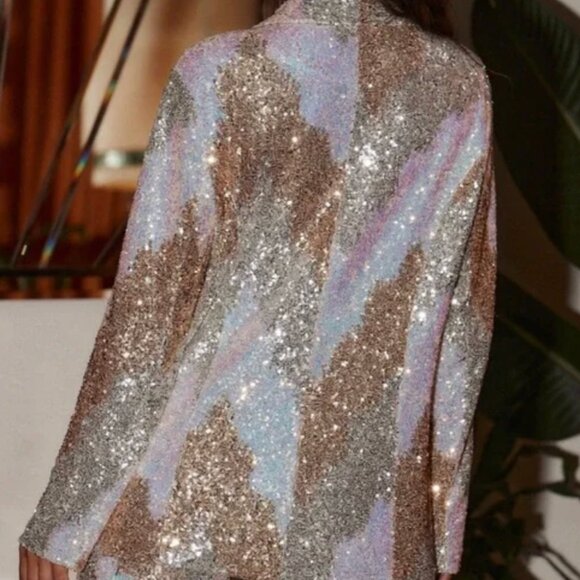12th Tribe Genevieve Ivory Multi Sequin Blazer NWT Large - Picture 2 of 3